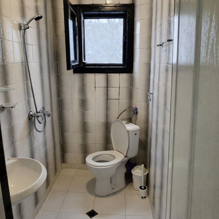 Дава се под наем Етаж от къща в с. Кокаляне, Област София-град - 86 кв.м за 458.49 € - Снимка #5