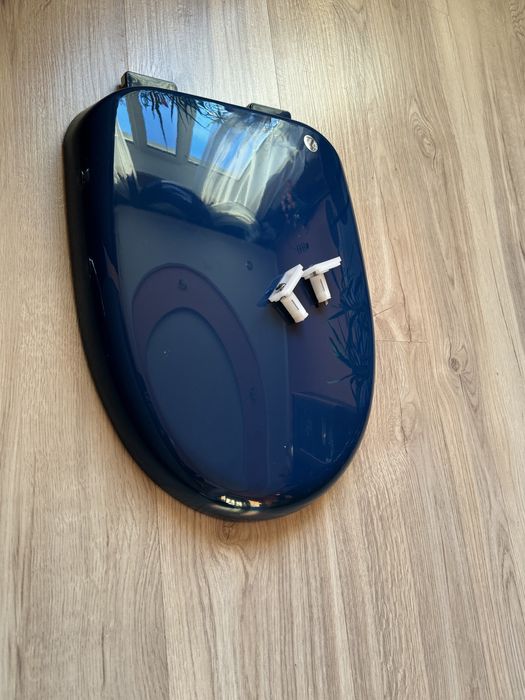 крышка для унитаза