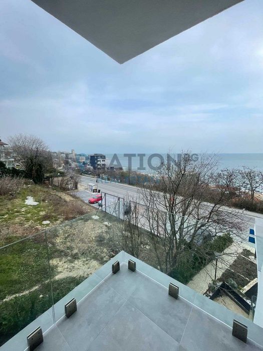 Продава се Едностаен апартамент в Варна, Център - 36 кв.м за 1800 €/кв.м - Снимка #1