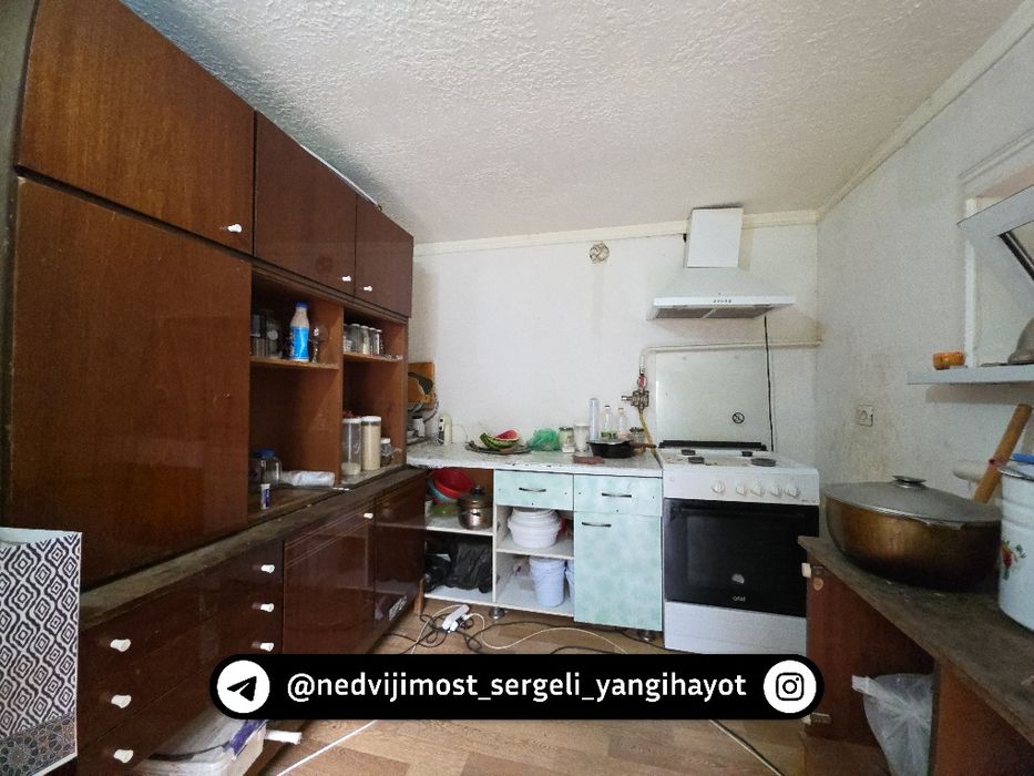 Земля под строительство махалля Чорток 4 сотки. Размеры 18×22 метра
