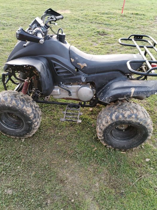 Vând Atv 150 CC automat