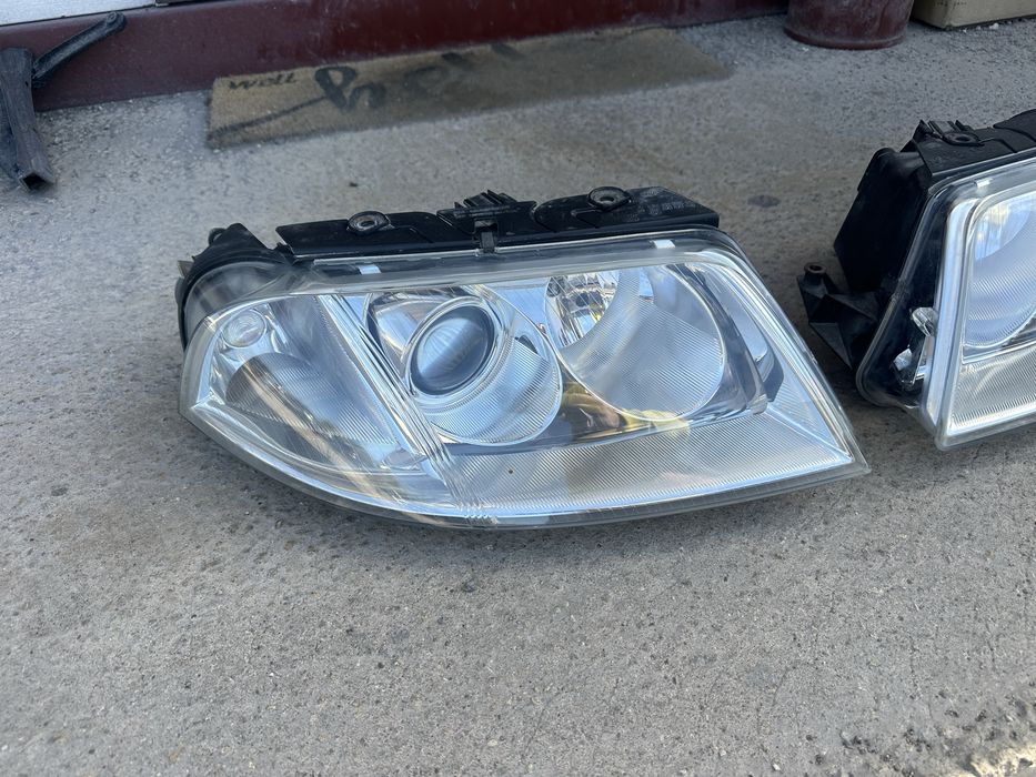 Фар/Фарове за Фолксваген Пасат 5.5