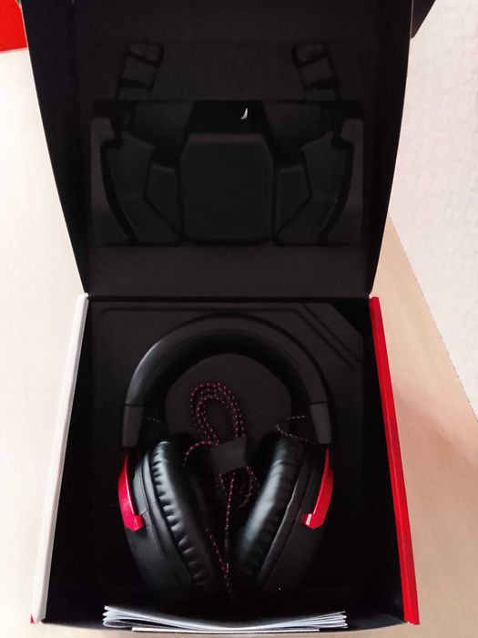 Игровые наушники HYPERX CLOUD3