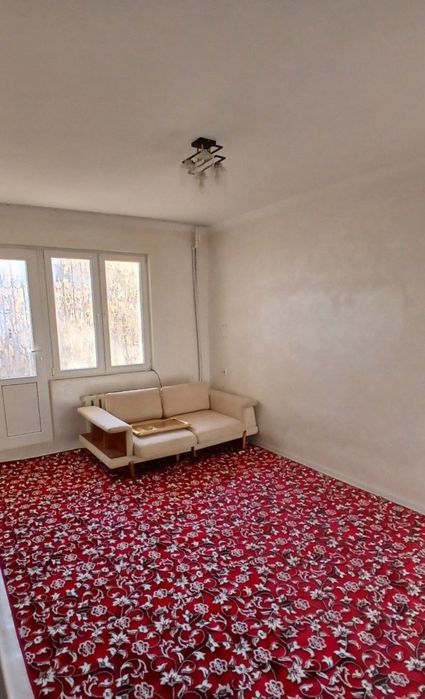 Аренда 2/3/4,массив Ялангач, ор-р 7 поликлиника! Читайте внимательно!