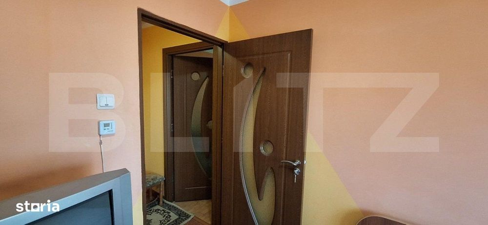 Apartament 2 camere , cu 2 balcoane si pivnita , zona Micro 17