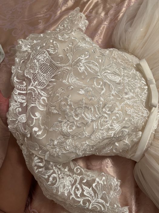 Продам свадебное платье.рр 42-48.