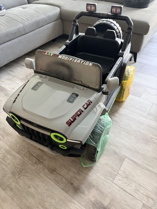 OCIE Джип акумулаторен 12V HEET SUPER с родителски контрол Сив