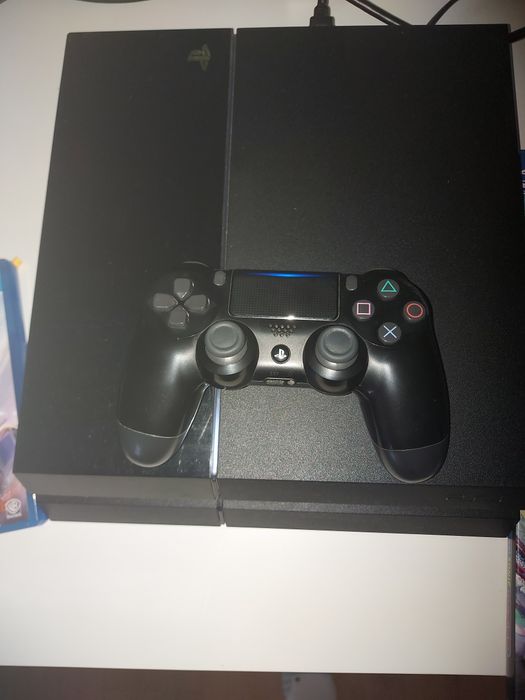 Sony playstation 4 1Tb