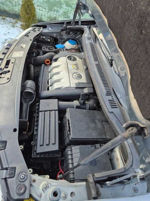 VW Touran 1.9 TDI DSG (2006) – proprietar unic – Sfântu Gheorghe