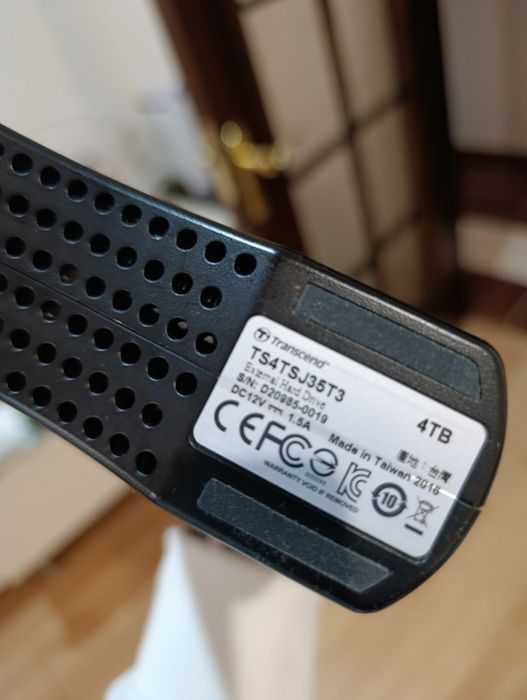 Внешний жёсткий диск  Transcend