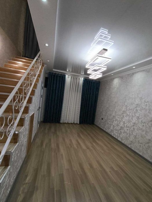 Продаётся 5х комн квартира Дуплекс на 1 этаже Ор-р Корзинка