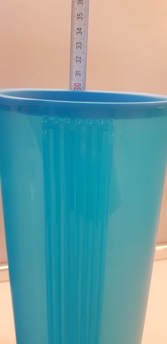 4 контейнера Tupperware