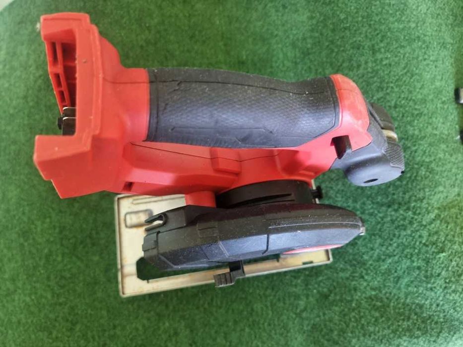 Milwaukee M18FMCS - Безчетков циркуляр за метал ф 150мм