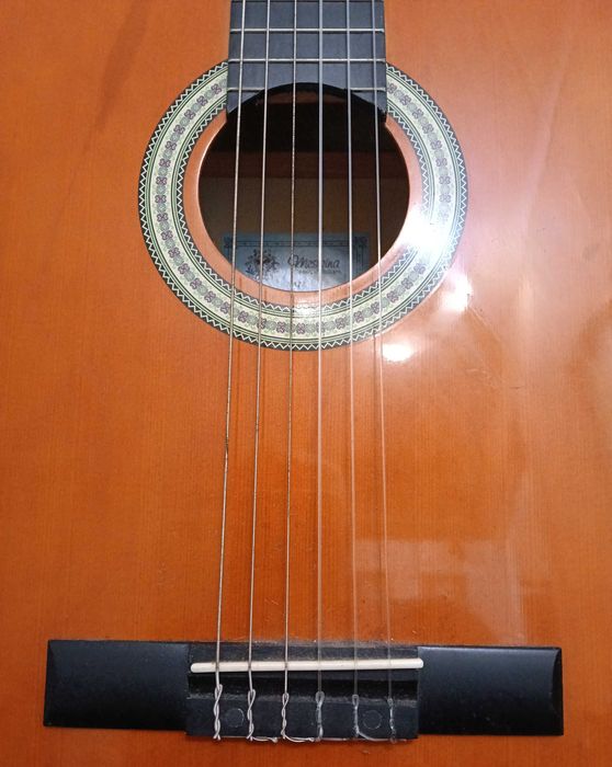 Класическа китара  4/4 Месина.