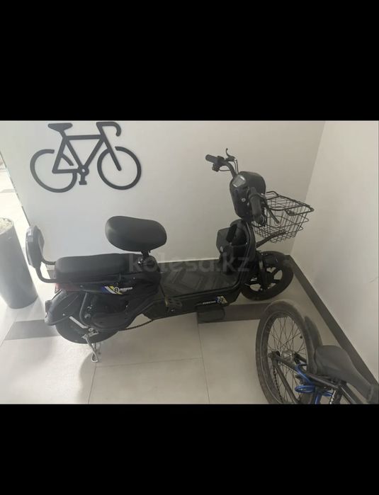 Продам скутер электрический