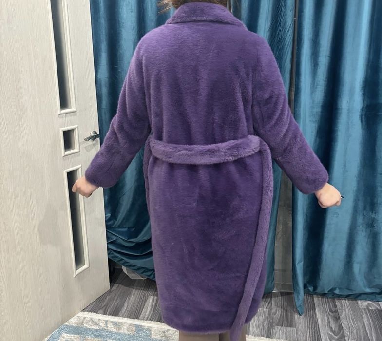 Продам эко шубу длинную