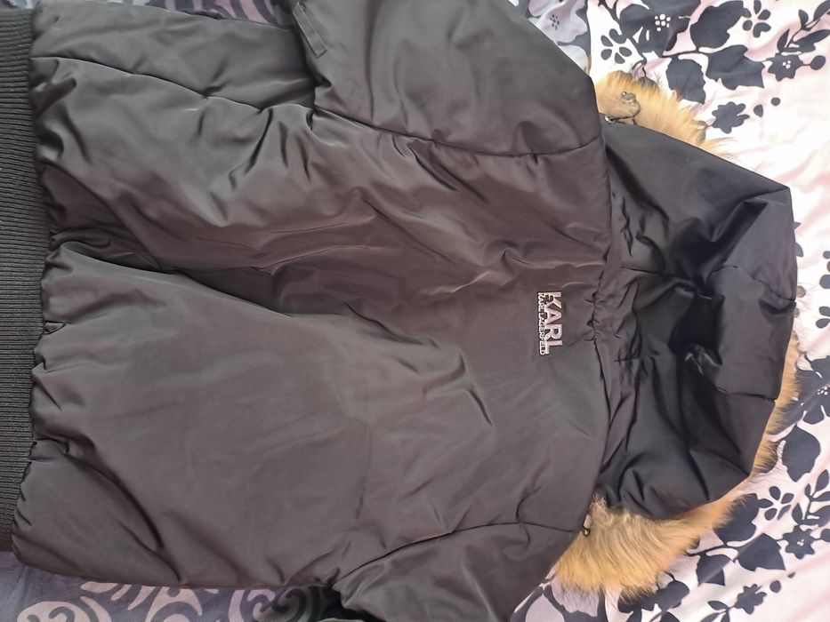 Оригинално яке на Karl Lagerfeld