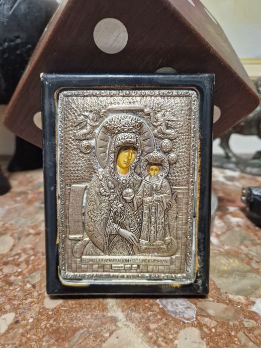 Прекрасна антикварна сребърна икона със сертификат