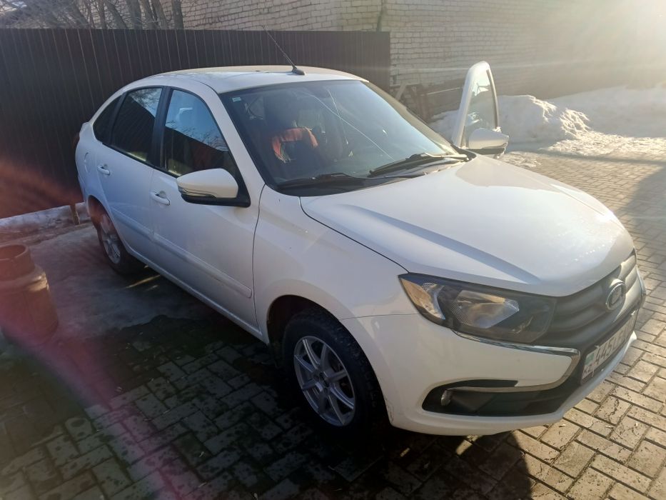 Продам лада гранта 2020 года