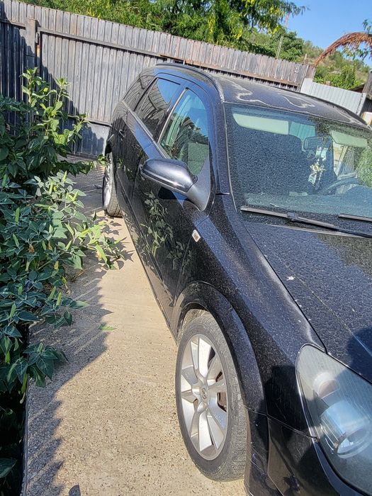 Dezmembrez Opel Asta h 1.7