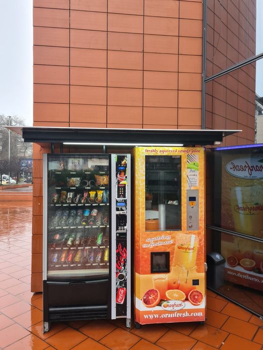 Покрив за вендинг машини