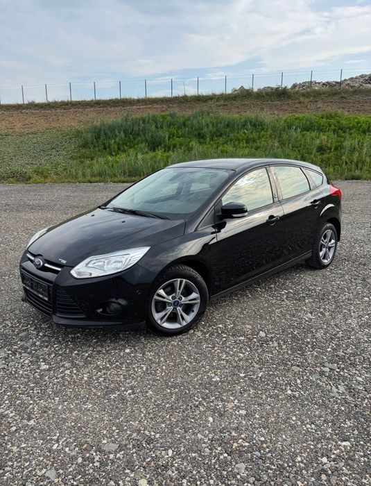 Vând Ford Focus 3