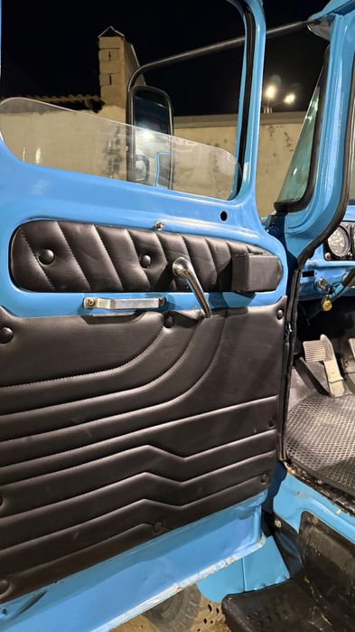 Зил машина            а