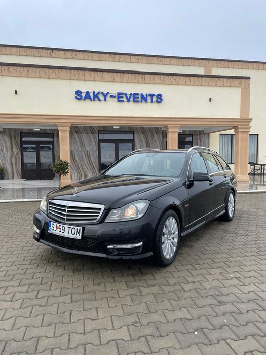 Mercedes C-class c220 AMG