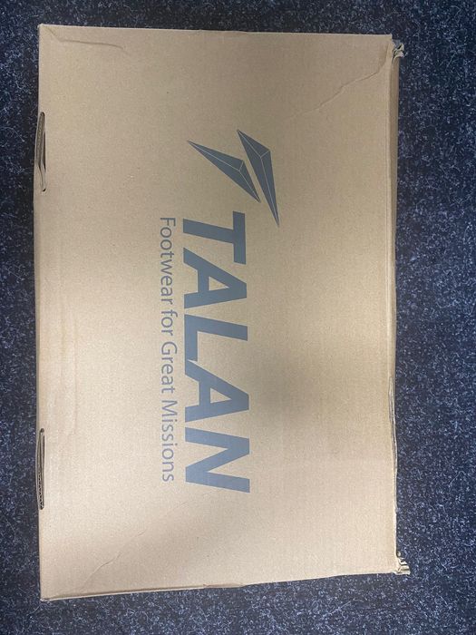 Новые кожаные рабочие ботинки (для стройки)