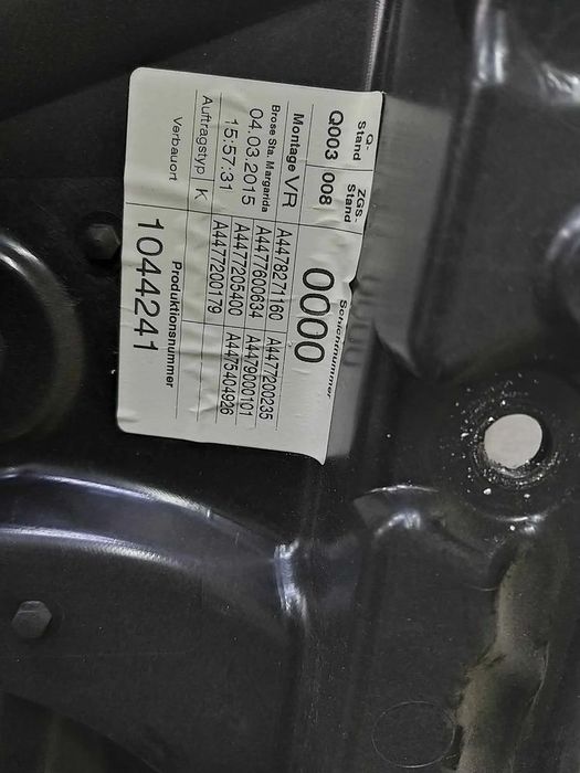 Macara geam electric dreapta fata mercedes vito w447 a4477205400 a4477200179
