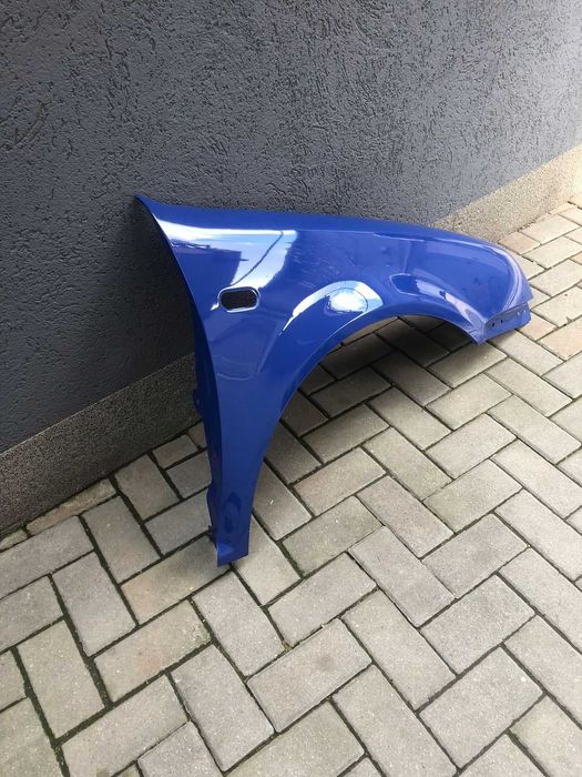 Aripa Fata Dreapta VW Golf 4/IV 1998-2004 Vopsita Albastru