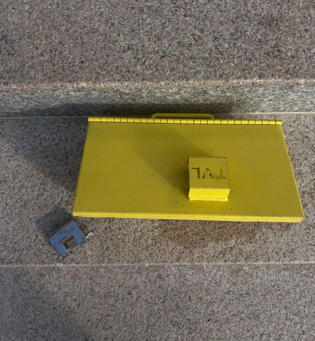 Механичен блокиращ лок за педали – подходящ за Ford Transit