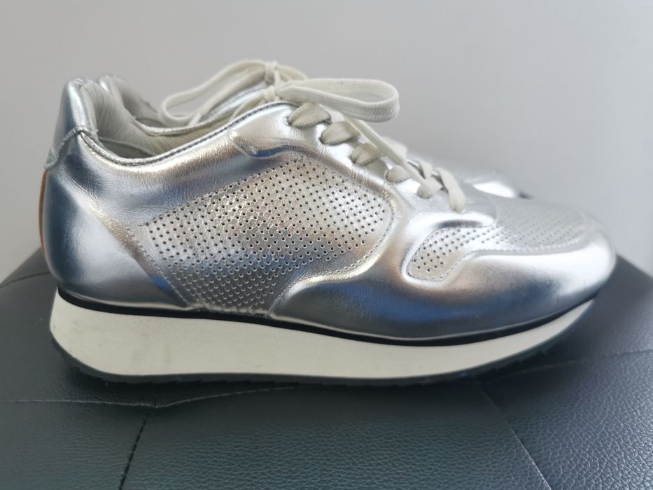 Дамски сребърни маратонки Aquamarine 36