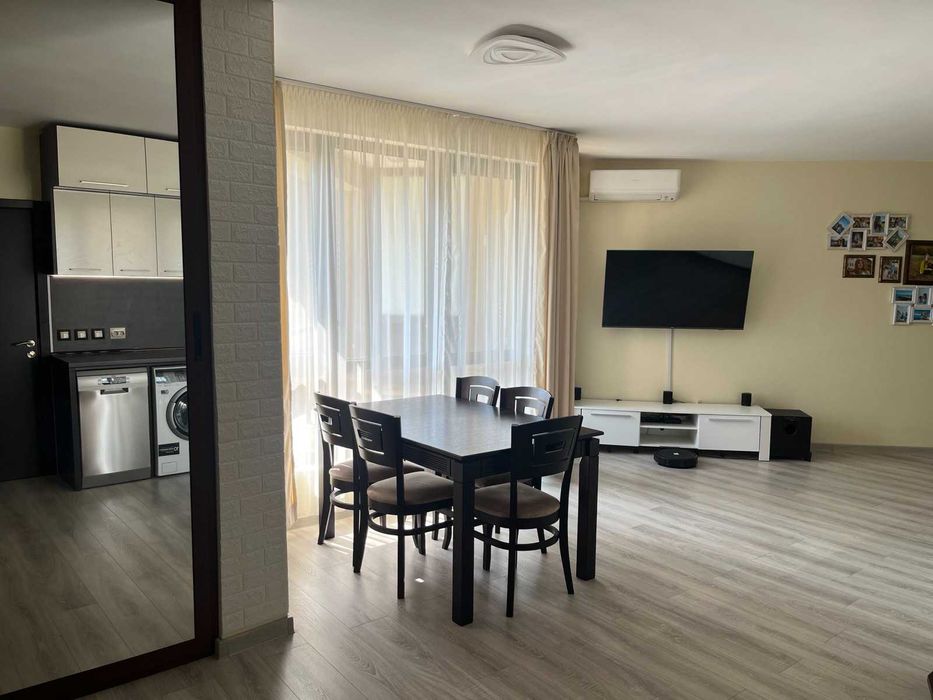 3-стаен в к-с Велико Търново Хилс