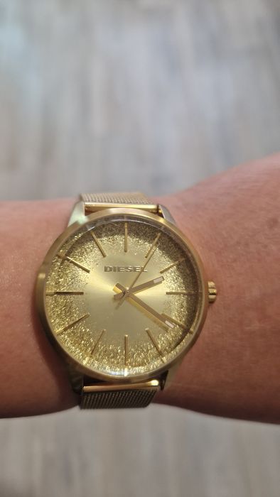 Diesel оригинален дамски часовник