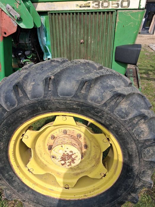 Tractor John Deere 3050