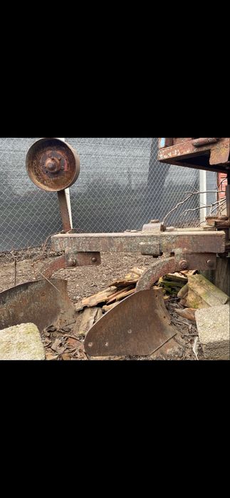 Tractor 445 + 5 utilaje, 6000€, cititi descrierea