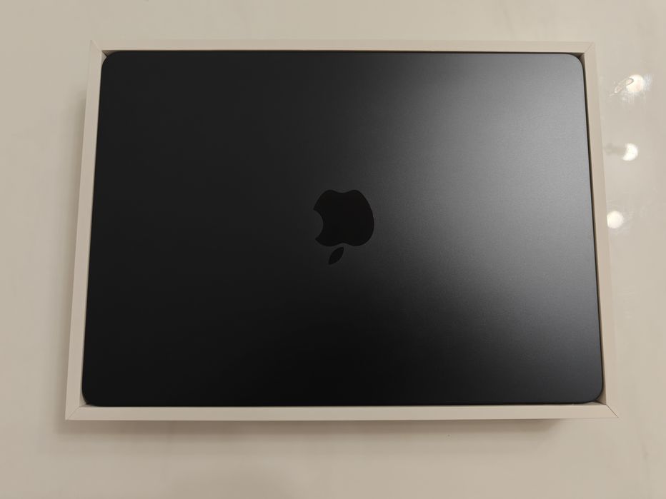 MacBook Air 13 M5 16/1TB 2 цикла