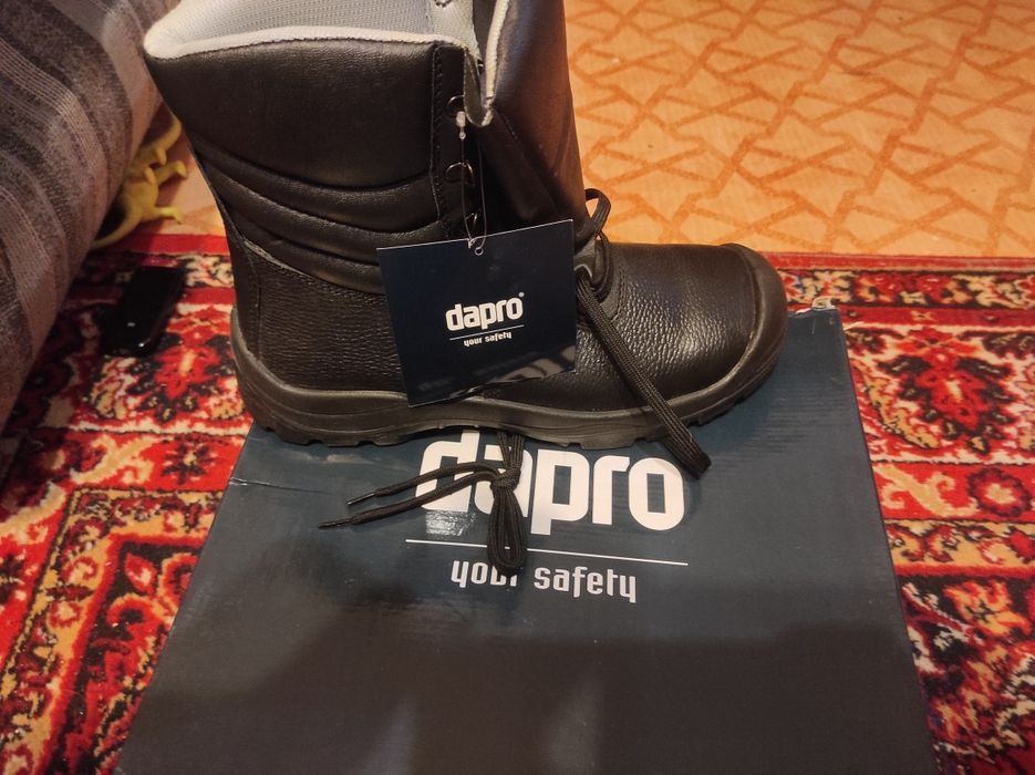 Ботинки, берцы спец обувь 45 размер Индия