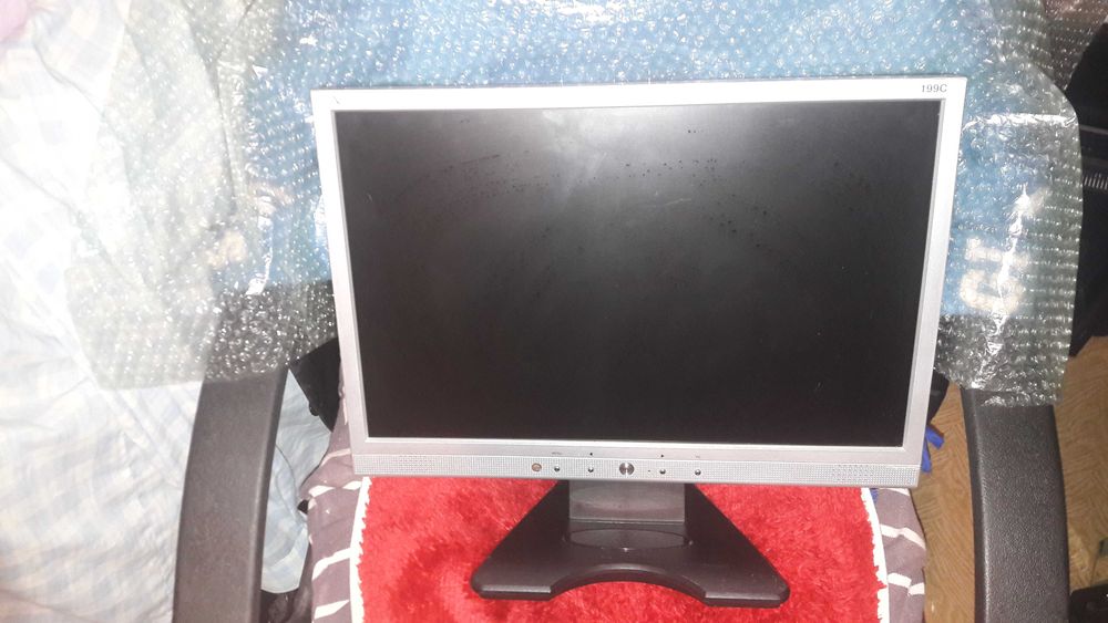 Monitoare de 15-19 inchi Wide Philips,HP,Dell,Nec,Fujitsu-la 12V