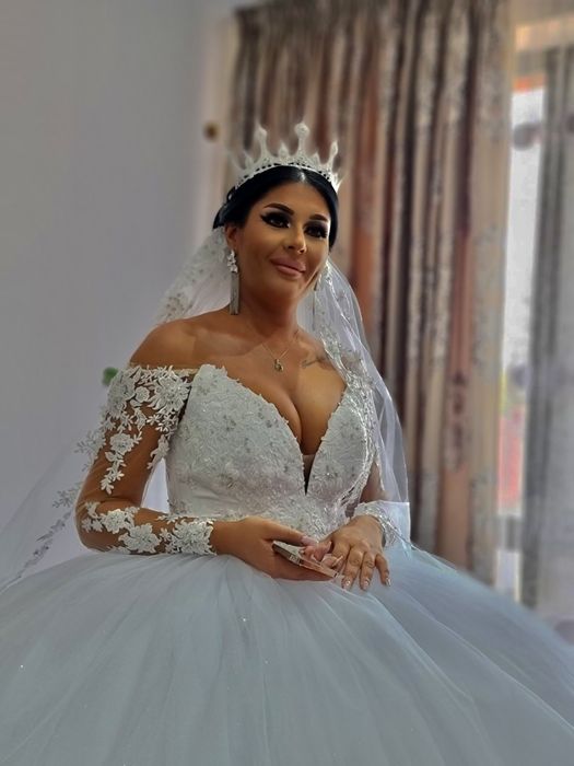 De vanzare rochie de mireasa