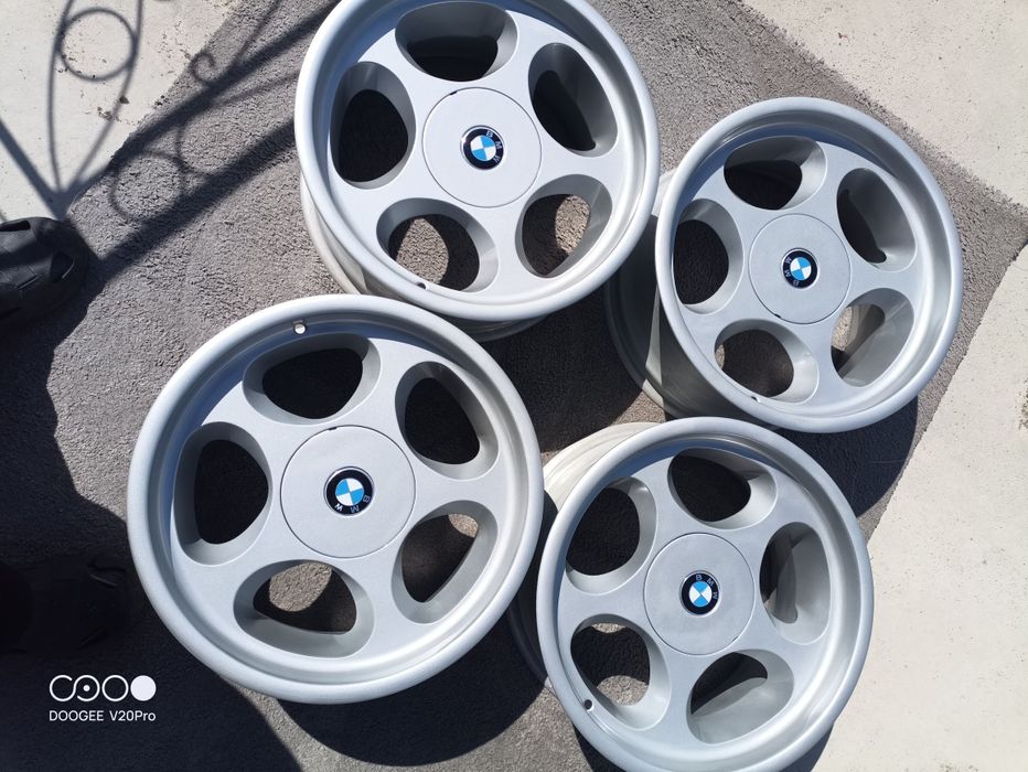 Jante BMW R17 sí R18