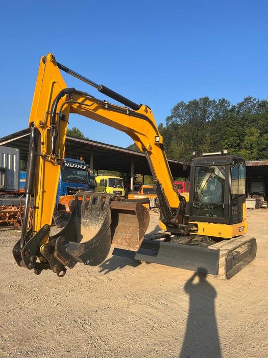 Excavator JCB100 C-1 an 2017 , 9,8 to