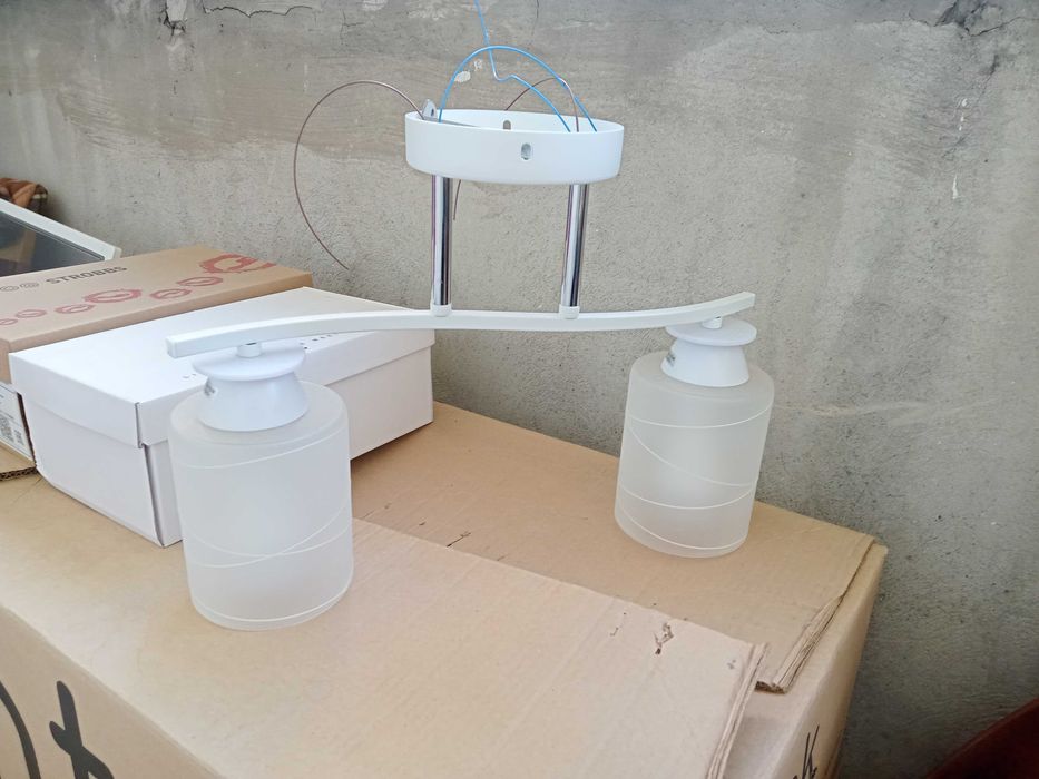 Люстра (светильник)