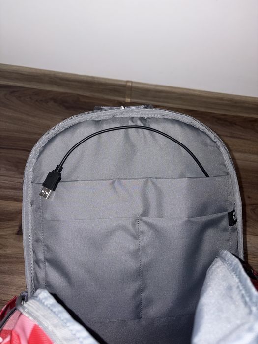 Rucsac XD Design Bobby Soft Art – Anti-furt, impermeabil, ca nou