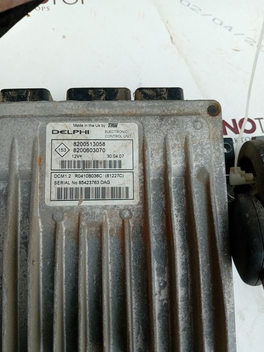 Vând diferite piese provenite din dezmembrări pentru logan 1.5 dizel e