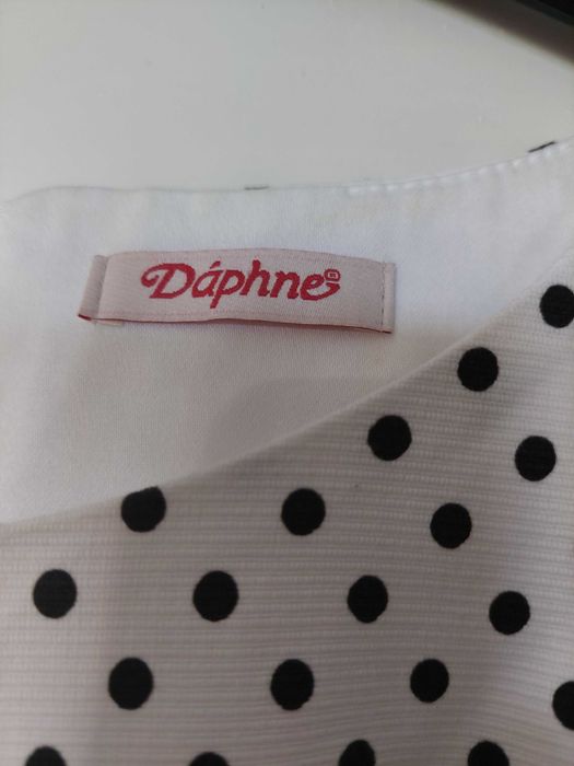 Свежа рокля на Daphne