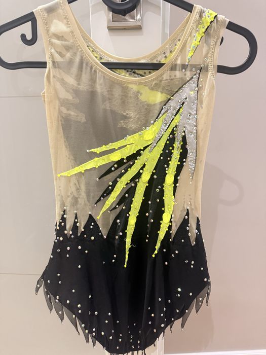 Трико за художествена гимнастика