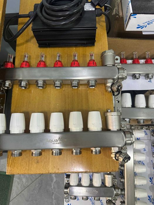 Коллекторы расходомерами для теплого пола  kollektor nasos sirkulatsiy