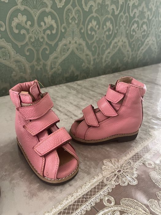 Продам ортопедическую обувь